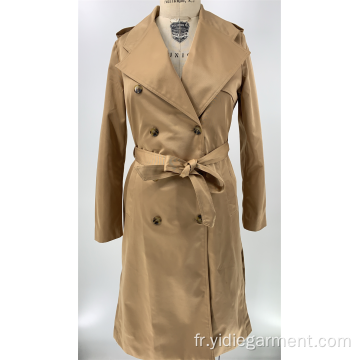 Manteau beige à double boutonnage pour femmes